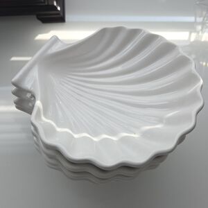 Vintage Japanese Seashell Bowls Set